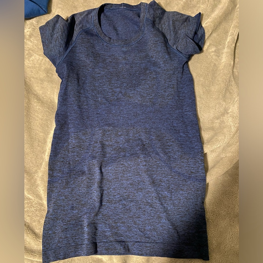 Lululemon swiftly tech